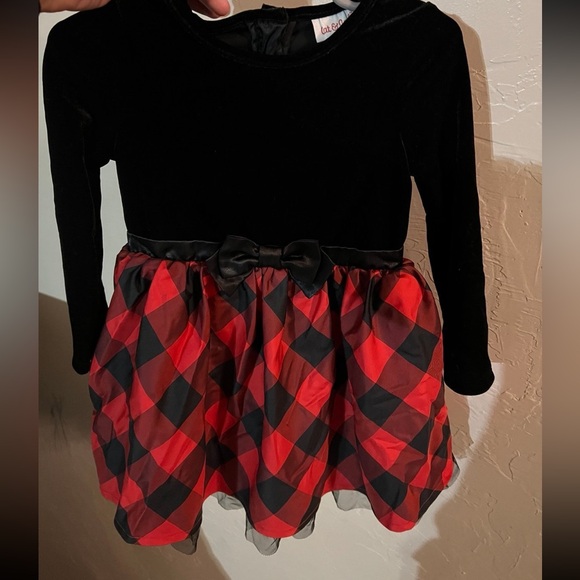 Baby Toddler Girl 2T Black and Red Plaid Long Sleeve Dress - Picture 3 of 6